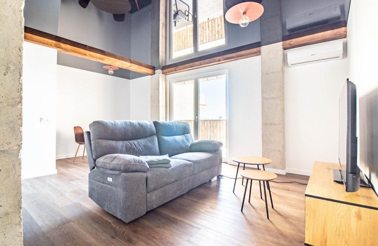 Resale - Apartment / flat - Torrevieja - Acequion