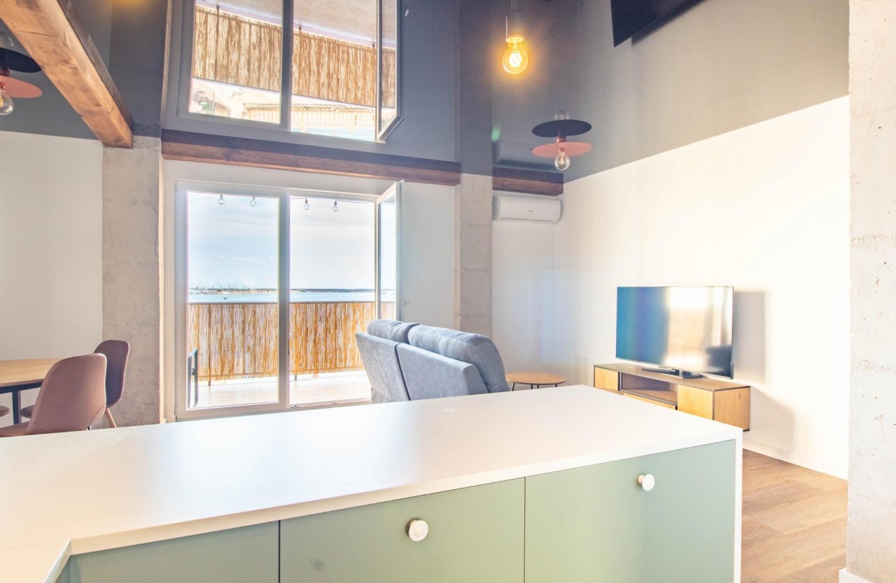 Resale - Apartment / flat - Torrevieja - Acequion