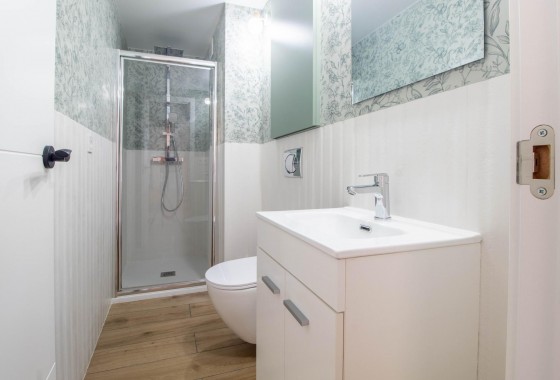 Resale - Apartment / flat - Torrevieja - Acequion