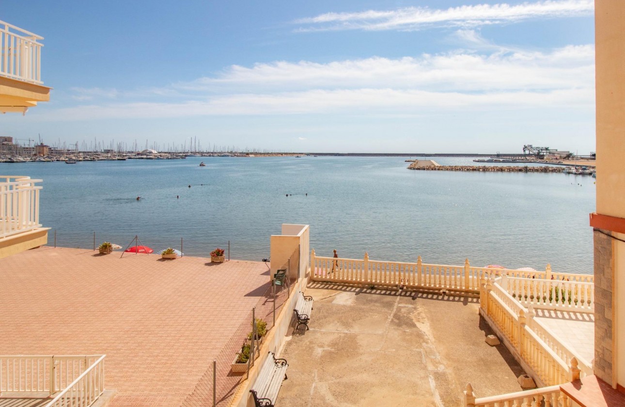 Resale - Apartment / flat - Torrevieja - Acequion