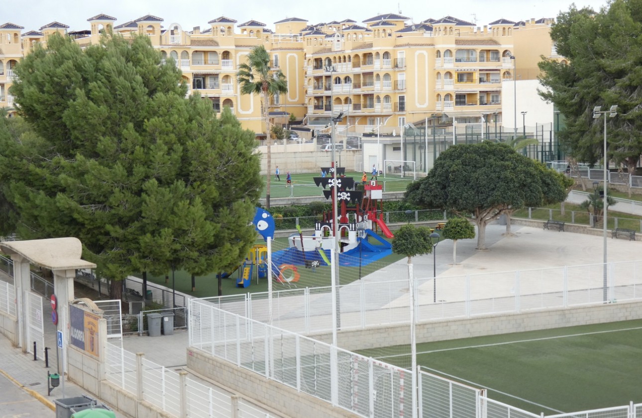 Reventa - Apartamento / piso - Algorfa