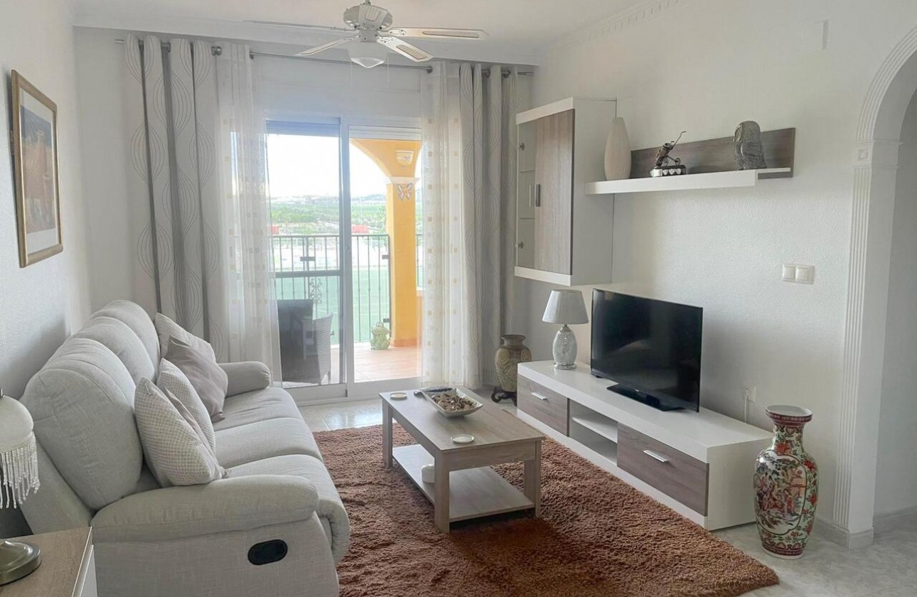 Reventa - Apartamento / piso - Algorfa