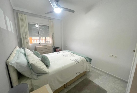 Reventa - Apartamento / piso - Algorfa