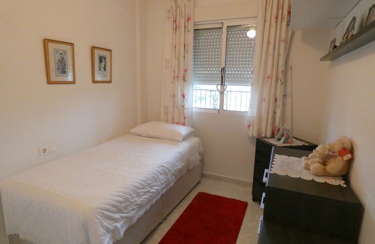 Reventa - Apartamento / piso - Algorfa