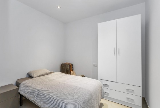 Resale - Villa - Torrevieja - Sector 25