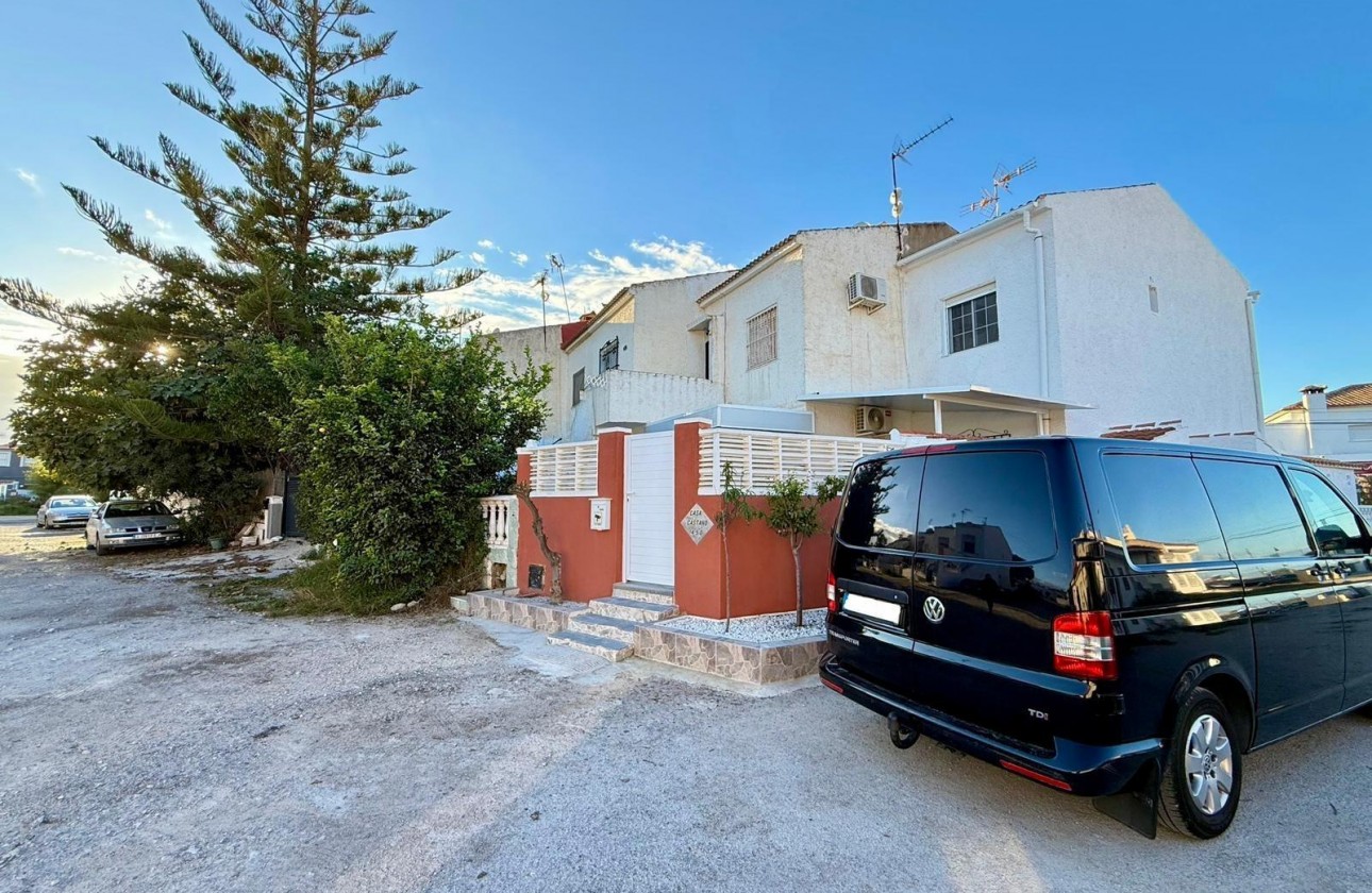 Resale - Bungalow - Torrevieja - La Siesta - El Salado - Torreta