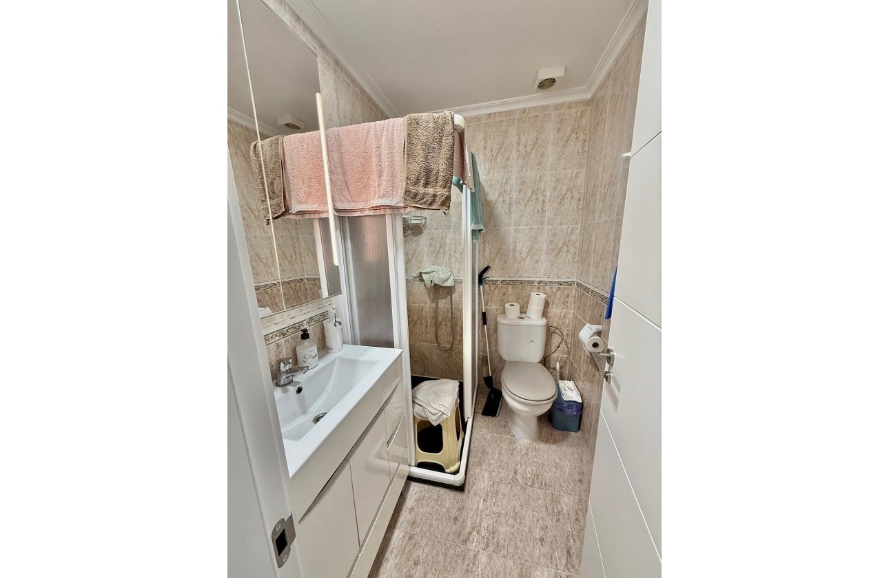 Resale - Bungalow - Torrevieja - La Siesta - El Salado - Torreta