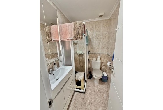 Resale - Bungalow - Torrevieja - La Siesta - El Salado - Torreta