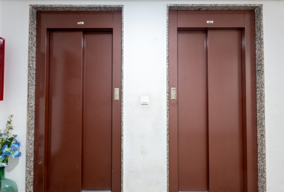 Reventa - Apartamento / piso - Torrevieja - Parque de las Naciones