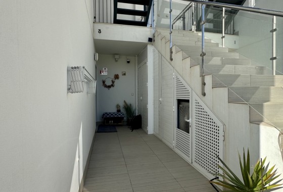 Resale - Apartment / flat - Orihuela Costa - Punta Prima