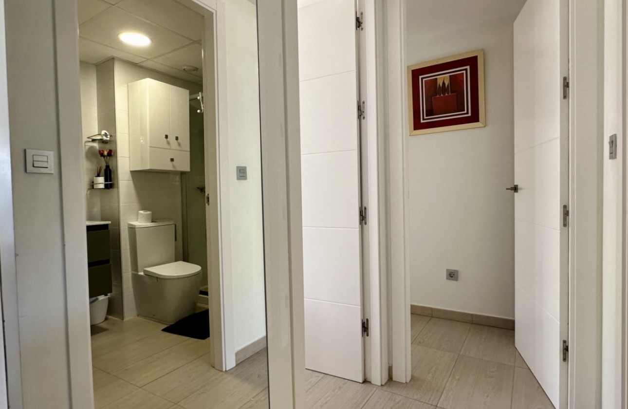 Resale - Apartment / flat - Orihuela Costa - Punta Prima