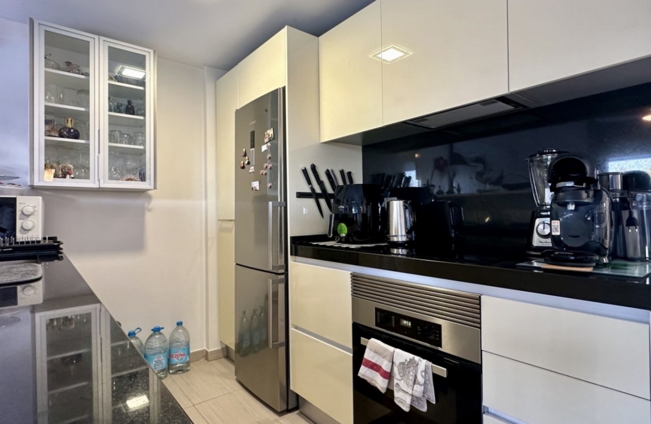 Resale - Apartment / flat - Orihuela Costa - Punta Prima