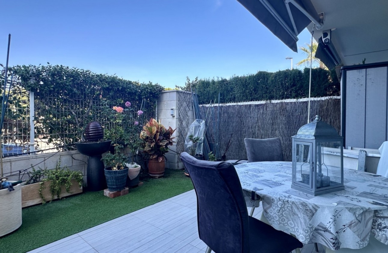 Resale - Apartment / flat - Orihuela Costa - Punta Prima