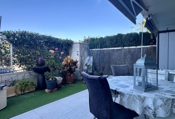 Resale - Apartment / flat - Orihuela Costa - Punta Prima