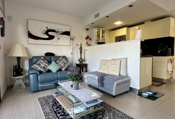 Resale - Apartment / flat - Orihuela Costa - Punta Prima