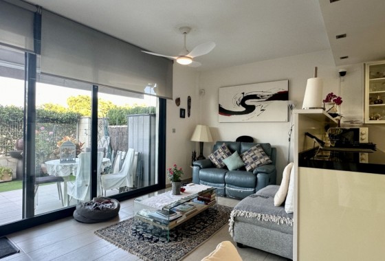 Resale - Apartment / flat - Orihuela Costa - Punta Prima