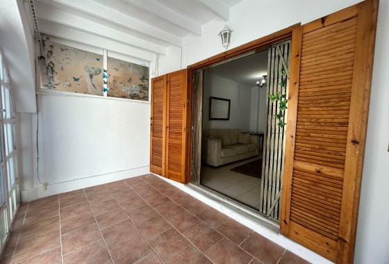 Resale - Villa - El Chaparral