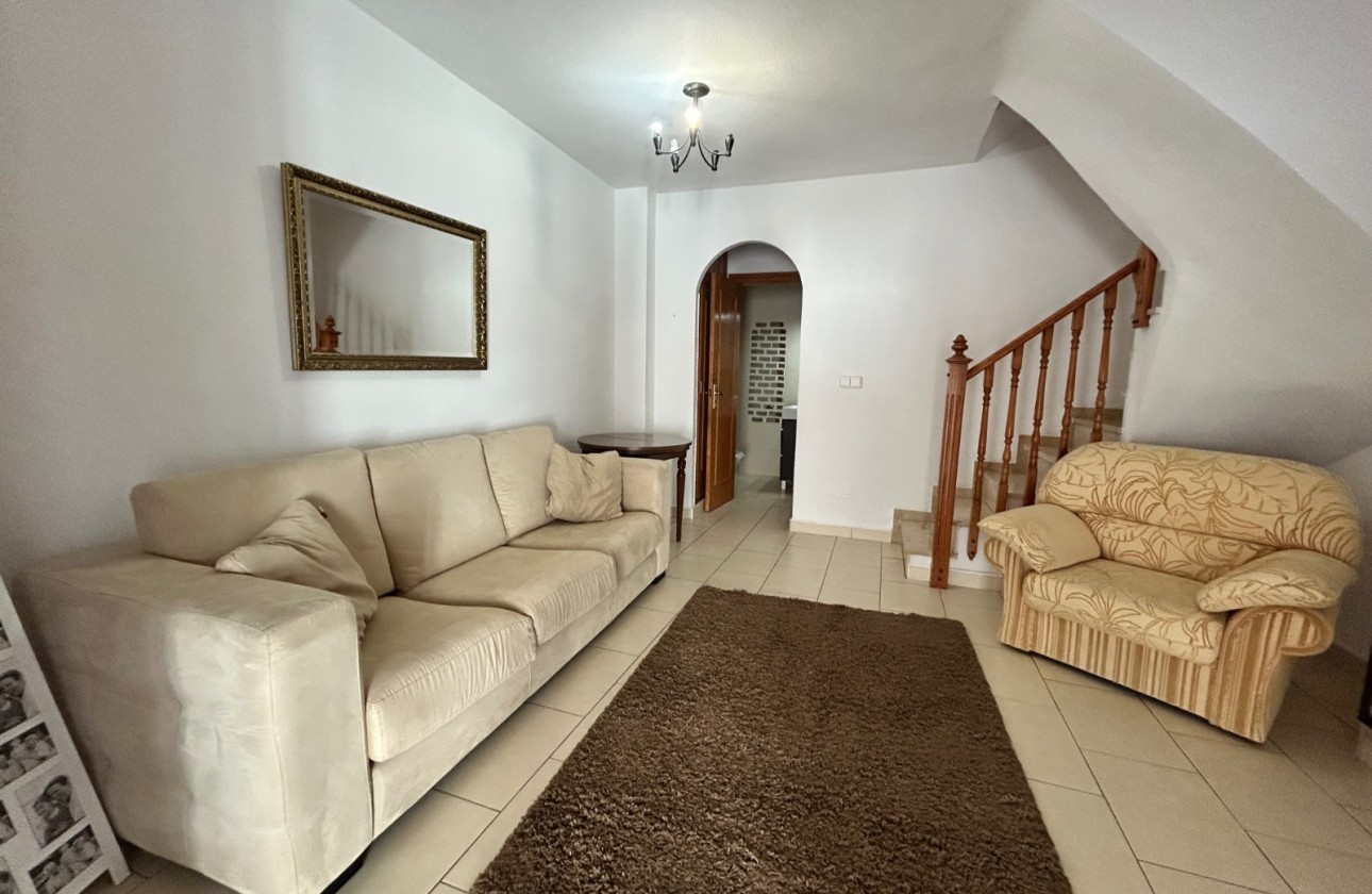 Resale - Villa - El Chaparral