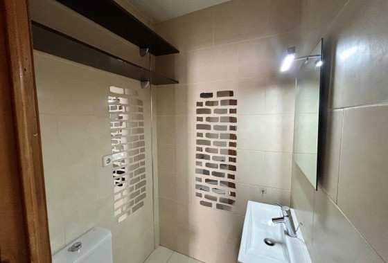 Resale - Villa - El Chaparral