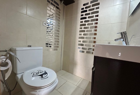 Resale - Villa - El Chaparral