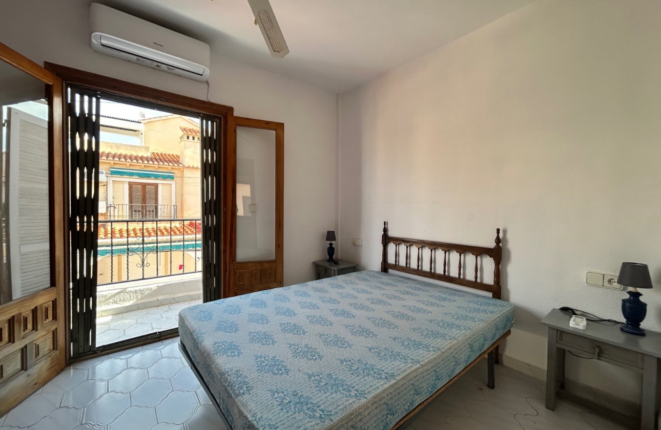 Resale - Villa - El Chaparral