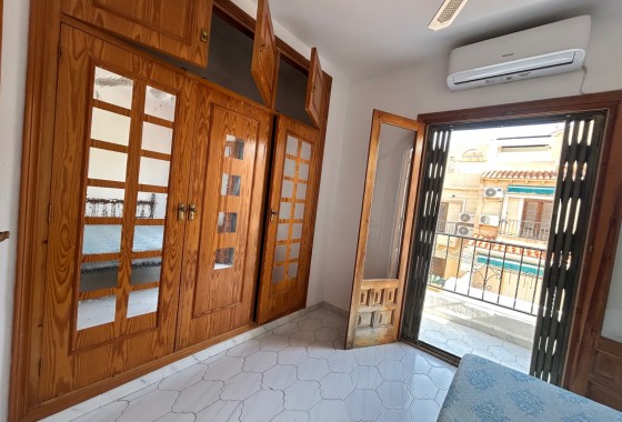 Resale - Villa - El Chaparral