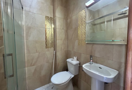 Resale - Villa - El Chaparral