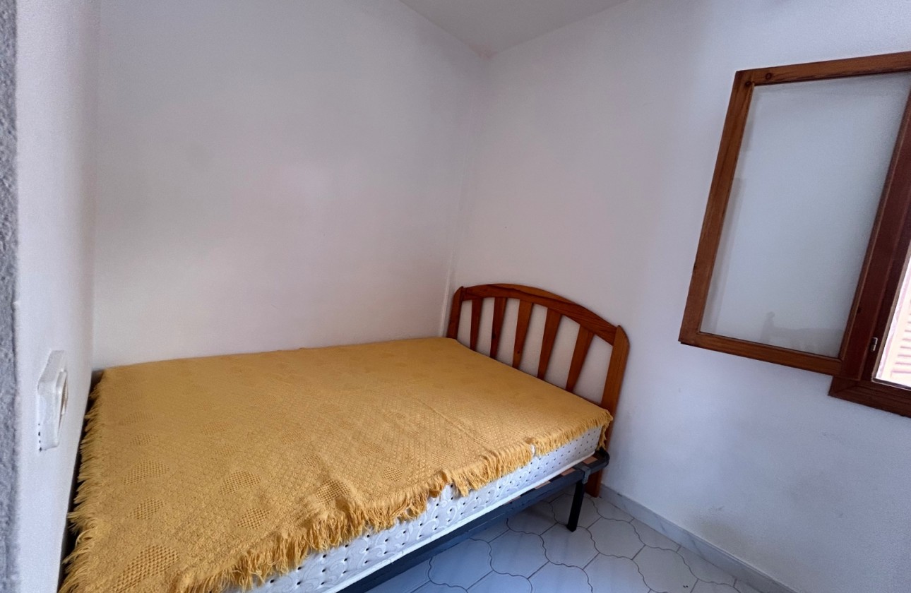 Resale - Villa - El Chaparral