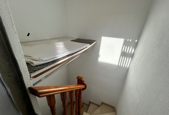 Resale - Villa - El Chaparral