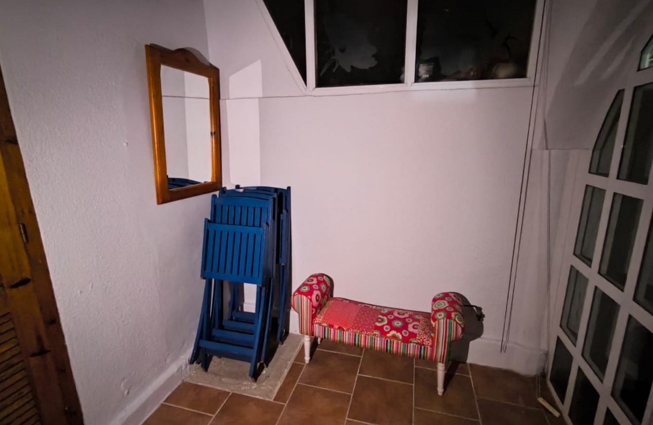 Resale - Villa - El Chaparral