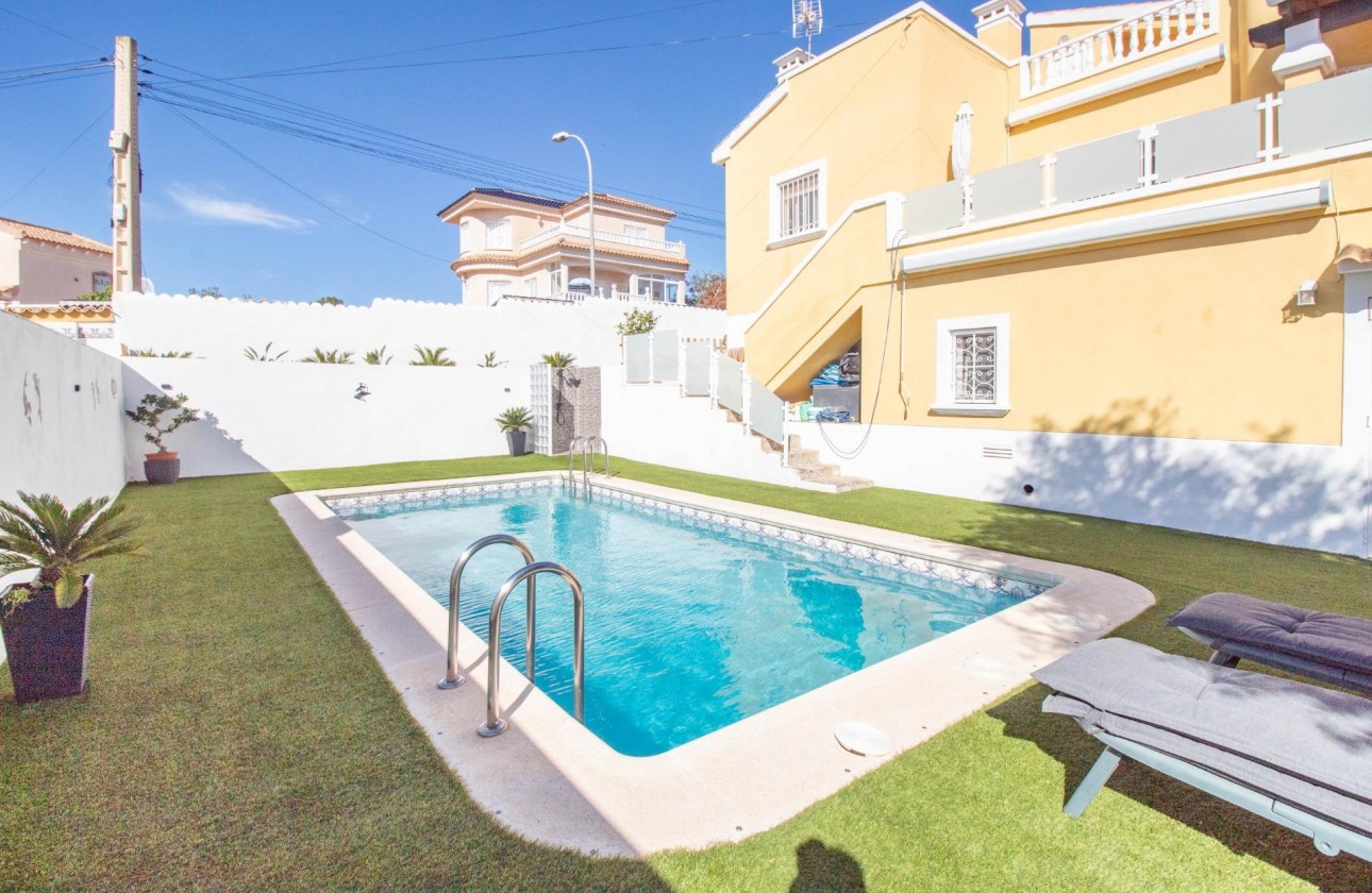 Resale - Villa - San Miguel de Salinas - Blue Lagoon - El Galan