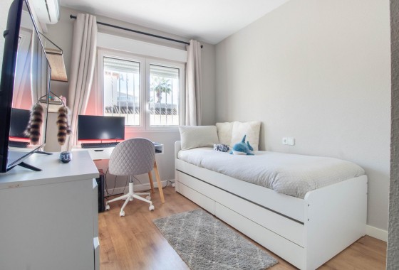 Resale - Villa - San Miguel de Salinas - Blue Lagoon - El Galan