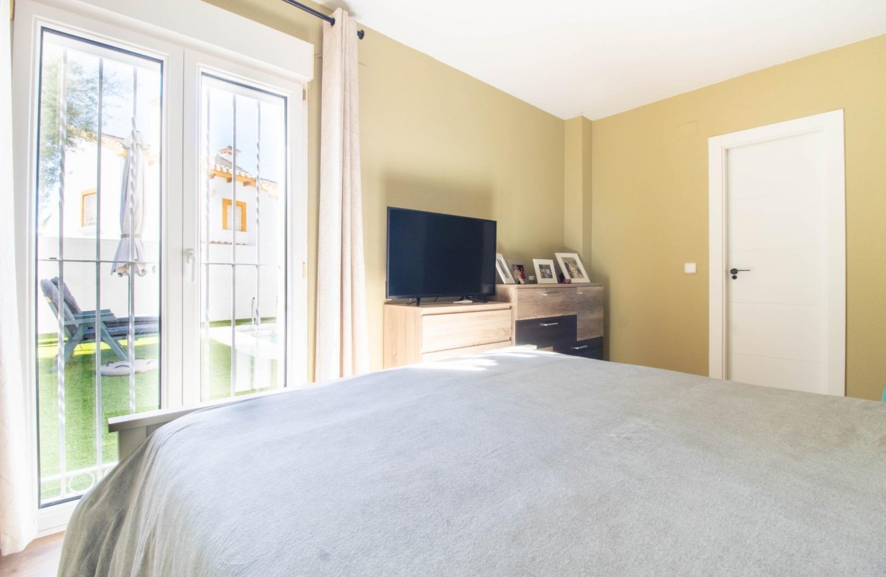 Resale - Villa - San Miguel de Salinas - Blue Lagoon - El Galan