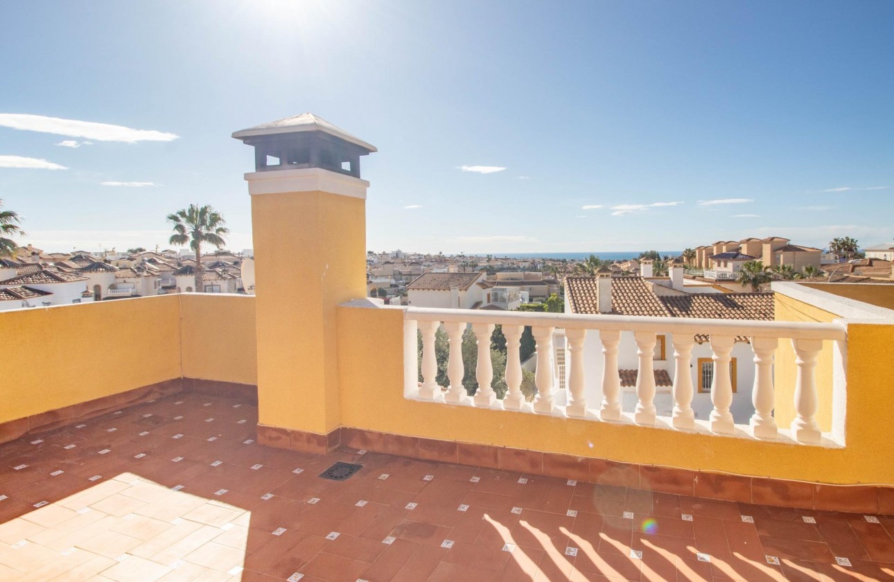 Resale - Villa - San Miguel de Salinas - Blue Lagoon - El Galan