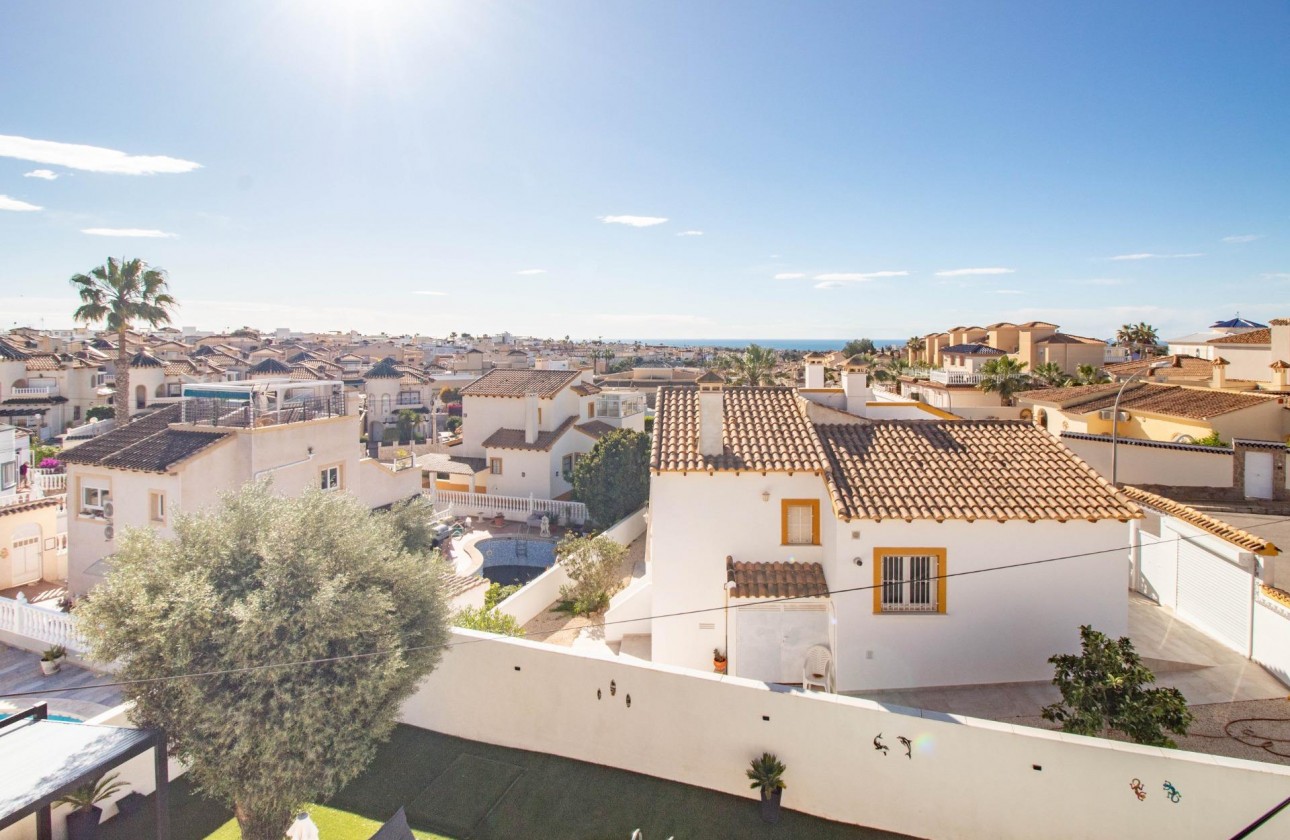 Resale - Villa - San Miguel de Salinas - Blue Lagoon - El Galan