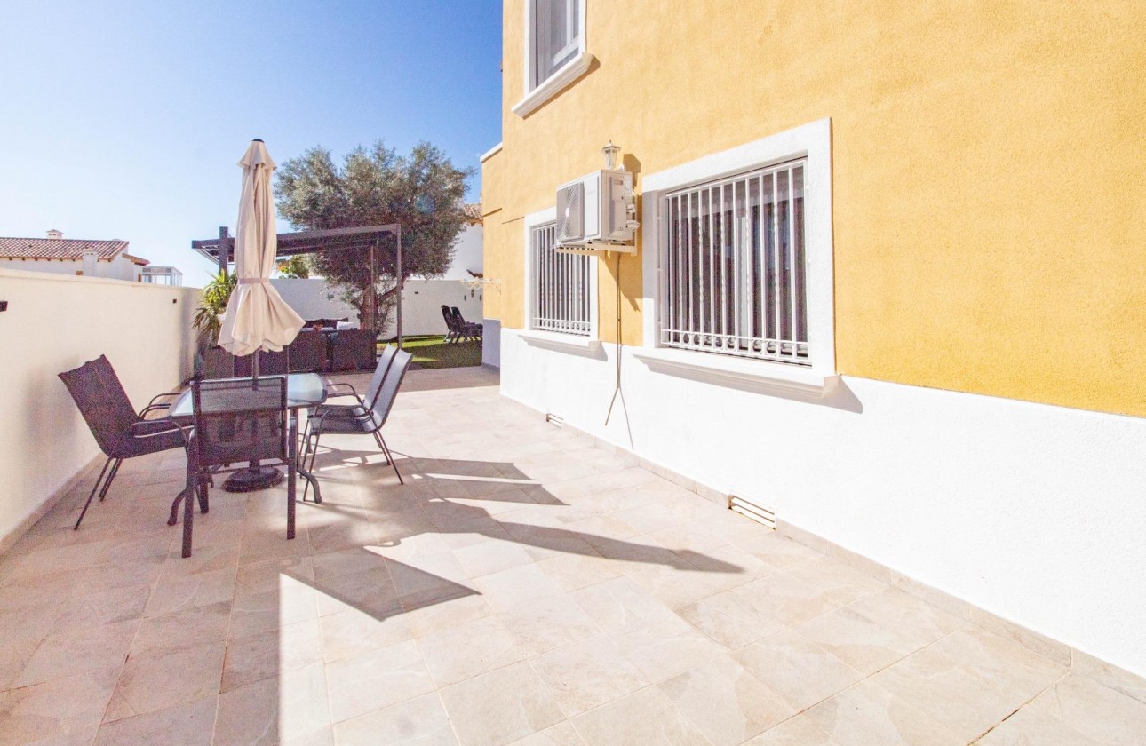 Resale - Villa - San Miguel de Salinas - Blue Lagoon - El Galan