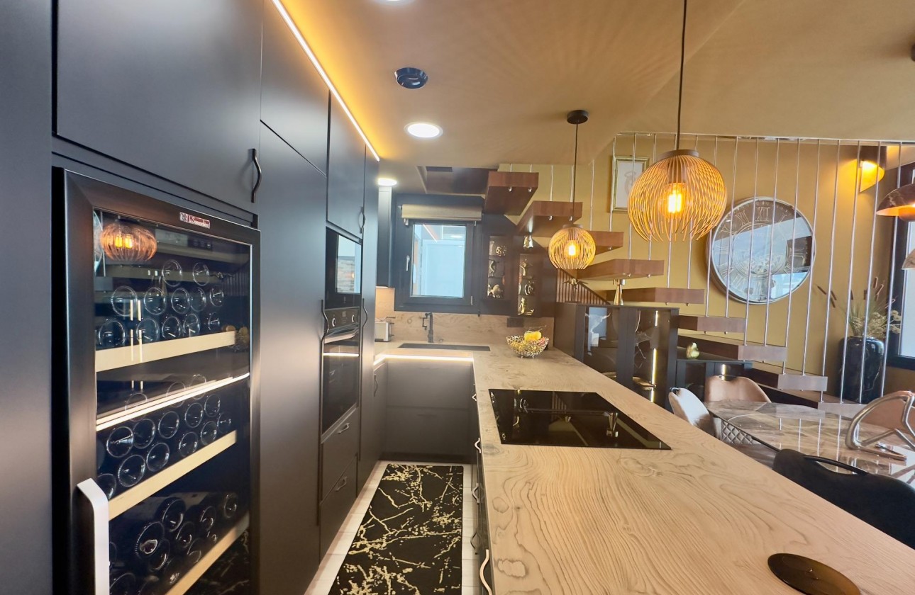 Revente - Villa - Orihuela Costa - Lomas de Cabo Roig