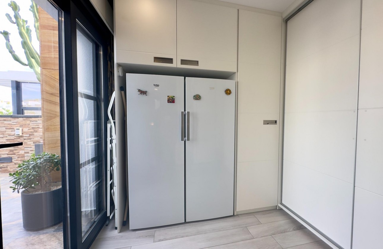 Revente - Villa - Orihuela Costa - Lomas de Cabo Roig