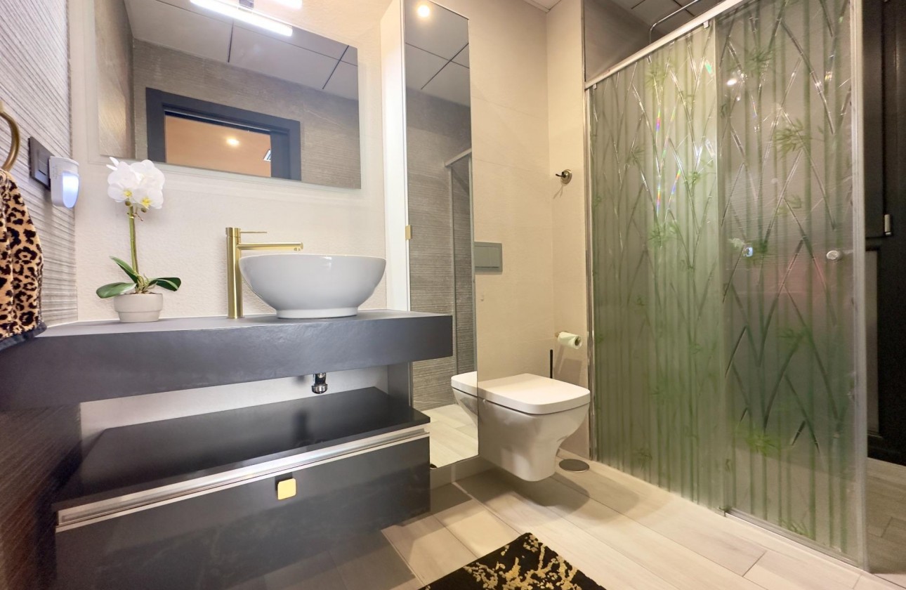 Revente - Villa - Orihuela Costa - Lomas de Cabo Roig