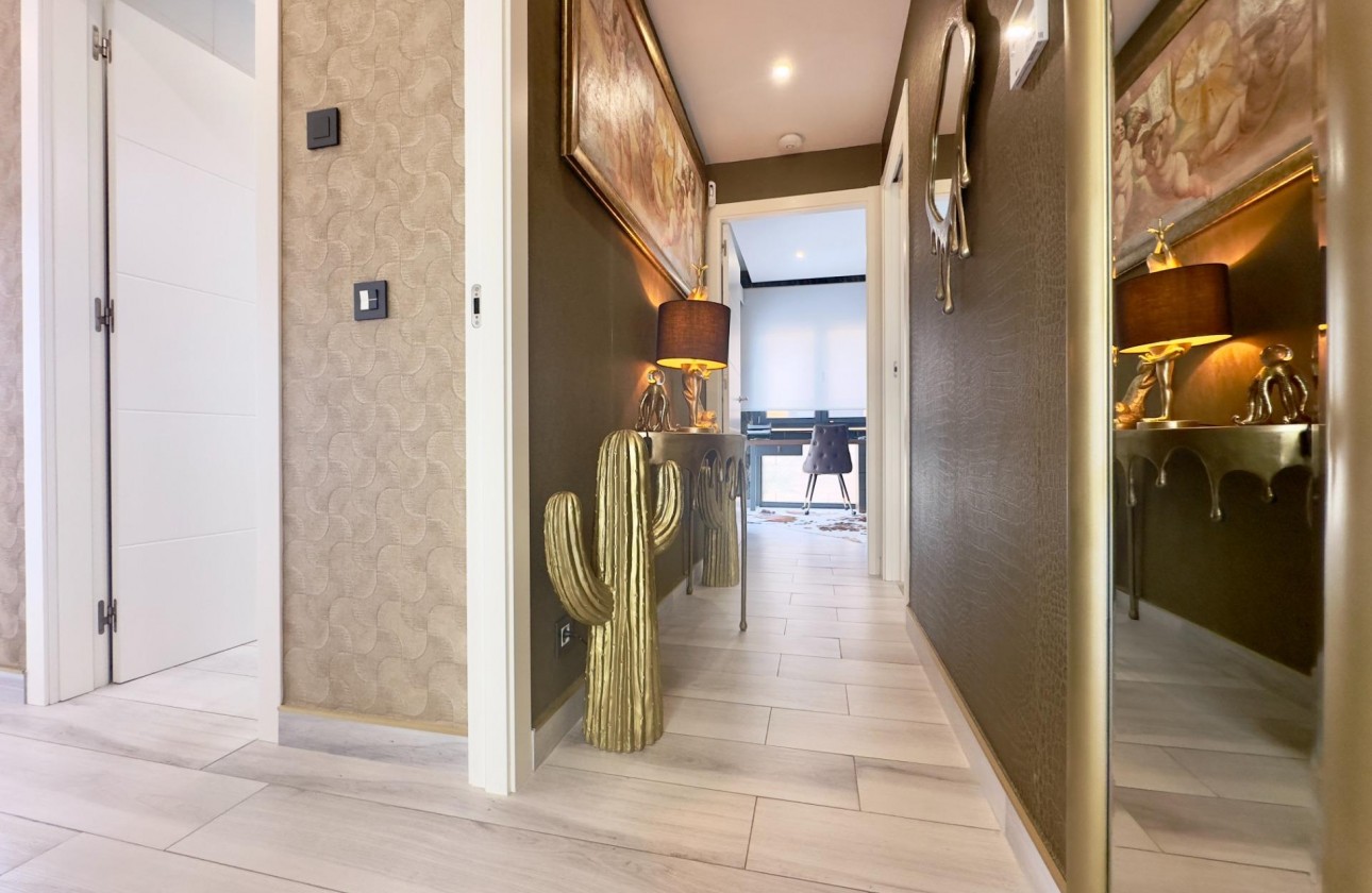 Revente - Villa - Orihuela Costa - Lomas de Cabo Roig