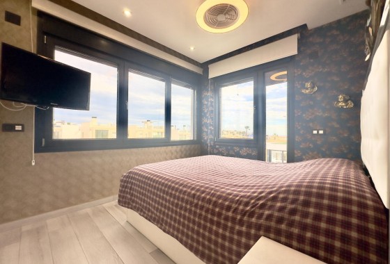 Revente - Villa - Orihuela Costa - Lomas de Cabo Roig