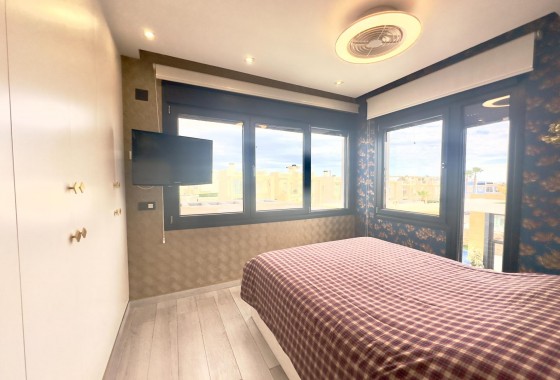 Revente - Villa - Orihuela Costa - Lomas de Cabo Roig