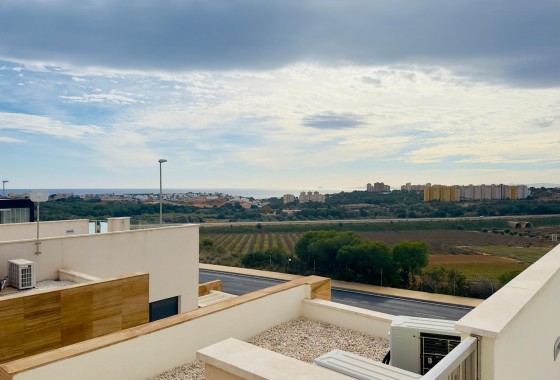 Revente - Villa - Orihuela Costa - Lomas de Cabo Roig