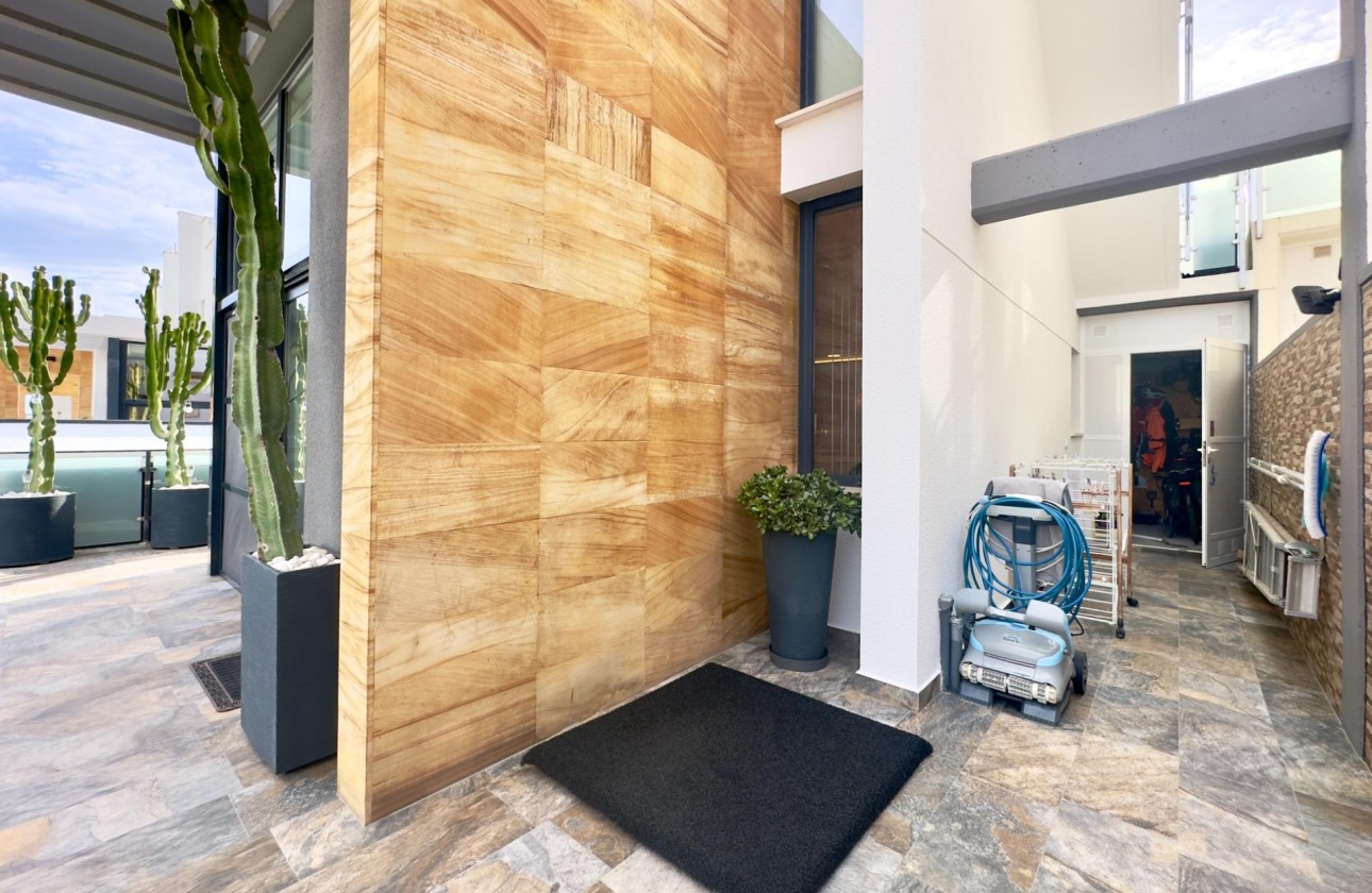 Revente - Villa - Orihuela Costa - Lomas de Cabo Roig