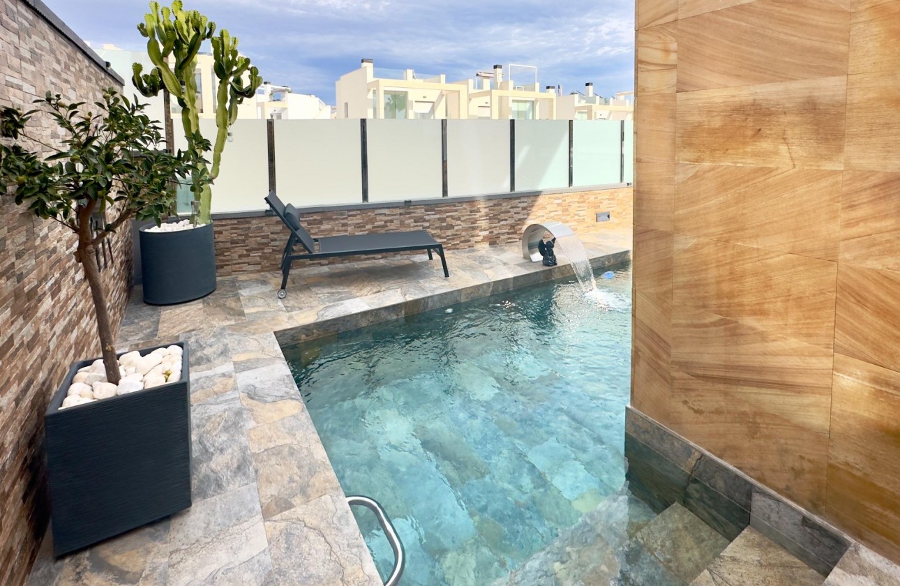 Revente - Villa - Orihuela Costa - Lomas de Cabo Roig