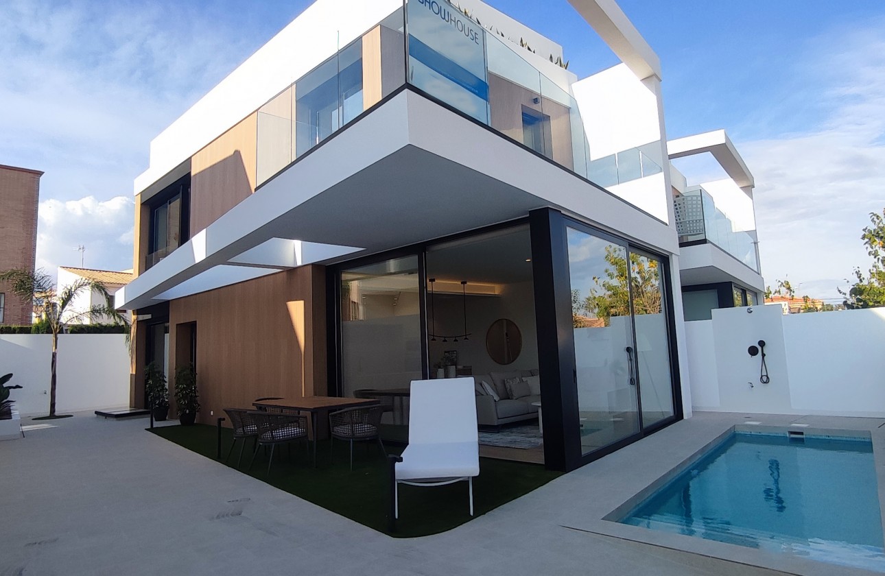 Nueva construcción  - Chalet - la torre de la horadada