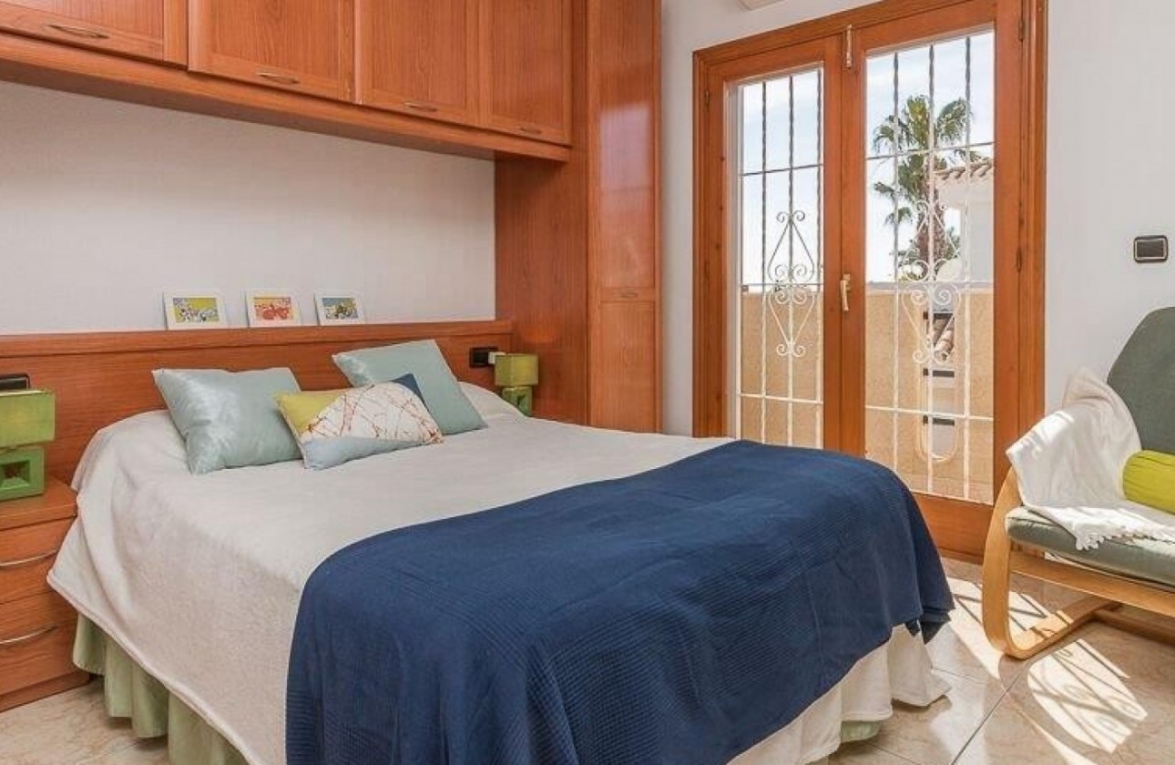 Revente - Villa - Orihuela Costa - Playa Flamenca