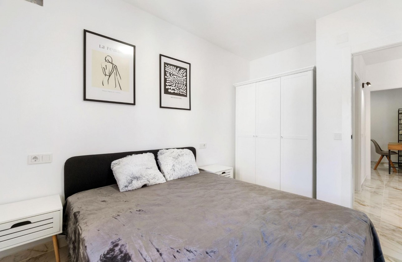 Resale - Villa - Torrevieja - El chaparral