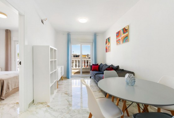 Resale - Villa - Torrevieja - El chaparral