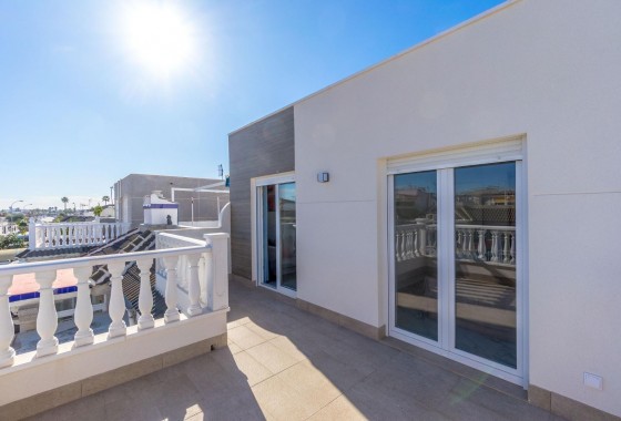 Resale - Villa - Torrevieja - El chaparral